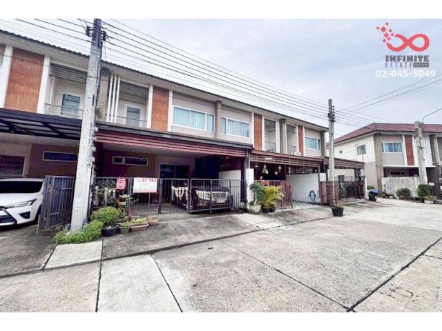 ขายทาวน์โฮม 2 ชั้น 29 ตร.ว. ถนนฉลองกรุง บ้านราชพฤกษ์ สุวรรณภูมิ - ลาดกระบัง ใกล้นิคมอุตสาหกรรมลาดกระบัง