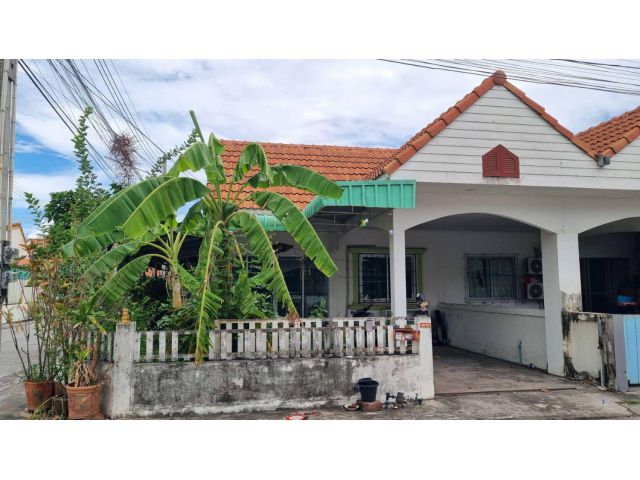 หมู่บ้าน วราทรัพย์ (บ้านสวน ซอย 11 อ.เมือง จ.ชลบุรี)