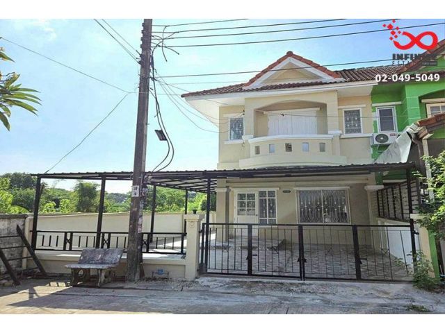 ขายทาวน์เฮาส์ 2 ชั้น ถนนหทัยราษฎร์ หมู่บ้านเมืองประชา 31 ตรว. หลังริม จอดรถได้ 2 คัน
