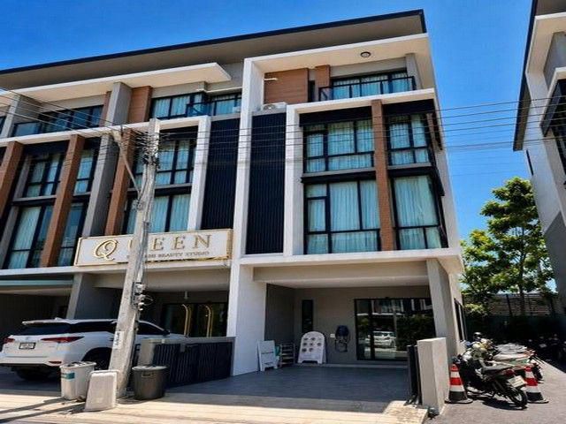 ให้เช่าโฮมออฟฟิศ 4 ชั้น โครงการ พรีเมี่ยมเพลส มิกซ์ นวมินทร์ ติดถนนใหญ่นวมินทร์