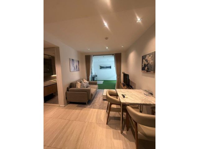 Craft Ploenchit for rent 1 bedroom plus 1 bathroom 47.26 sqm. rental 36,000 baht/month