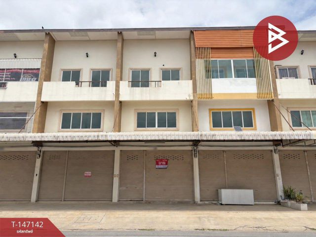 ขายอาคารพาณิชย์ 2 ชั้น เนื้อที่ 22.5 ตร.วา ถนนขาด นครปฐม