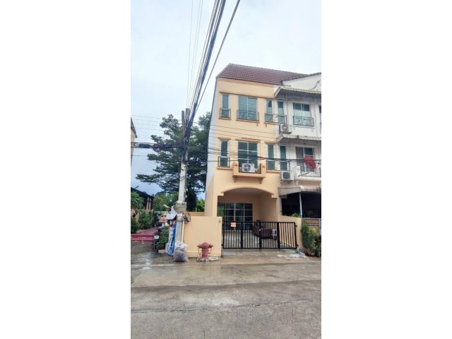 ขายทาวน์โฮม modern town เอกชัย46 24.8 ตรว. แขวงคลองบางพราน เขตบางบอน กรุงเทพฯ