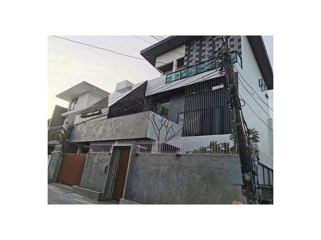 ขาย บ้านเดี่ยว ซอยรัชดานิเวศน์ 16 ใกล้mrtห้วยขวาง ย่านห้วยขวาง โทร 095-164-2956 ปุ้ย