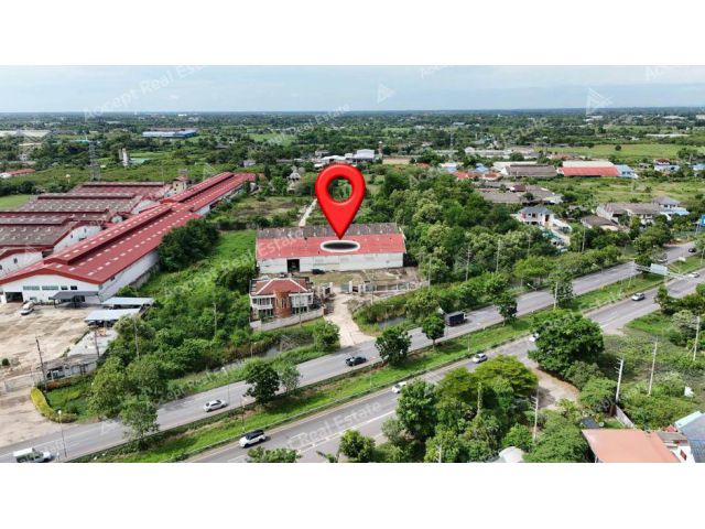 ขายที่ดินพร้อมบ้าน ติดถนนเพชรเกษม อ.บ้านโป่ง จ.ราชบุรี พิ้นที่ 26-0-88  ไร่