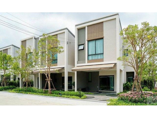 ทาวน์โฮม 2 ชั้น MEGAบางนา 1.9 กม.3 นอน สุขุมวิท-บางนา3 สนามกอล์ฟ เมืองแก้ว 600ม.