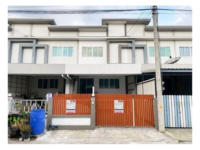 ขายทาวน์โฮม 3 ชั้น หมู่บ้านแกรนด์วิลเลจ 3 พุทธมณฑล สาย 5