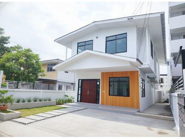 7-11 50ม.. ทำเลสุขุมวิท 64-68 ใกล้ BTSอุดมสุข499มDigital Park 600 ม.True 52ตร.วา 210 ตร.ม.ให้เช่าบ้านเดี่ยว 2 ชั้น