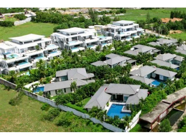 SALE!!!ขายห้องชุดใกล้ทะเลหาดบางเทาใน Mandala Condominium ชั้น.2 เนื้อที่ 290 ตร.ม ขาย 24 ล้าน