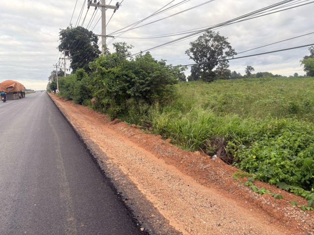 ขายที่ดิน 98 ไร่ ติดถนนโชคชัย-เดชอุดม ใกล้โรงพยาบาลหนองบุญมาก ต.หนองหัวแรต อ.หนองบุญมาก จ.นครราชสีมา