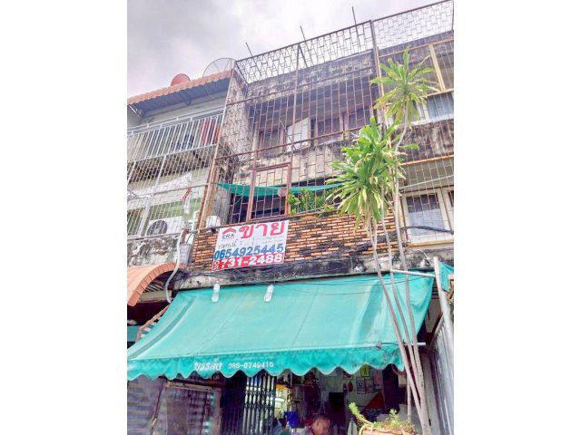 ขายหรือให้เช่า อาคาร 3 ชั้น 7 ตรว. ถนนจันทน์ เขตสาทร 1 นอน 1 น้ำ ทำเลหายาก ใจกลางเมือง