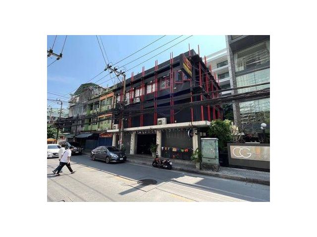 ขาย อาคารพาณิชย์ 3 คูหาติดกัน ทำเลทอง ซอย สุขุมวิท 22 เหมาะทำร้านอาหาร/คาเฟ่ /บาร์/ Office /HostelE