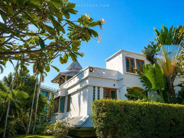 ให้เช่า Private Beachfront Residence | Wongamat Beach | บ้านพักตากอากาศติดทะเล #9P-16340