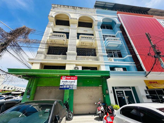 ขายอาคารพานิชย์ 4 ชั้น 2 คูหา (แยกขายได้) ถนนสุขุมวิท ตำบลทุ่งสุขลา อำเภอศรีราชา จังหวัดชลบุรี
