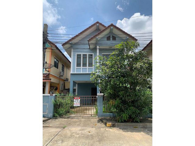 ขายบ้านเดี่ยว 2 ชั้น ม.เต็มศิริ พาร์ค 2 ถ.มิตรไมตรี หนองจอก ขนาด 36 ตารางวา มี 3 ห้องนอน 2 ห้องน้ำ ปรับปรุงใหม่พร้อมอย