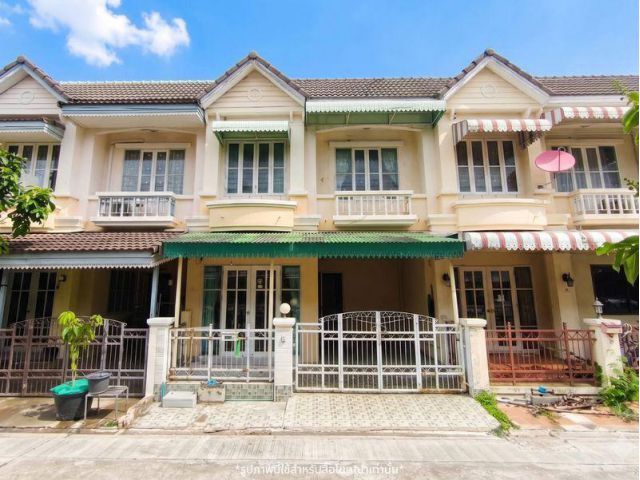 ขายทาวน์เฮ้าส์ 2 ชั้น หมู่บ้านบุศรินทร์ ธนบุรีรมย์ ซอย ประชาอุทิศ 129 เนื้อที่ 20.1 ตารางวา 3 ห้องนอน จังหวัดสมุทรปราการ