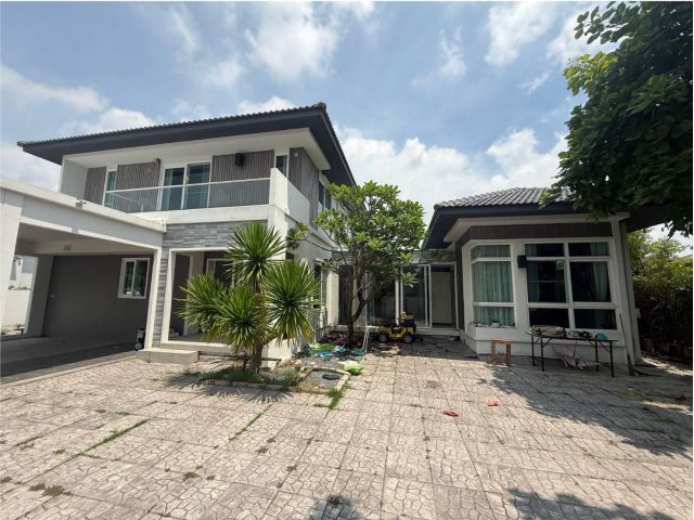 SPP105 บ้านเดี่ยวหลังใหญ่ สีวลี เพชรเกษม 69 พื้นที่เยอะ ฟังก์ชันครบ