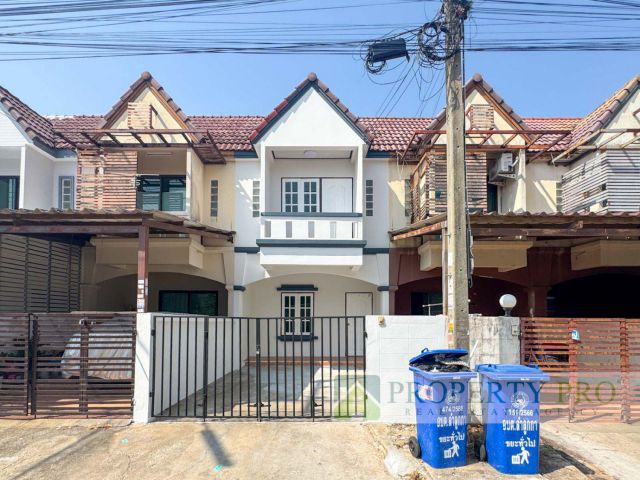 ขาย บ้าน Master Home ลำลูกกา คลอง 7 ทาวน์โฮม 2 ชั้น 2 นอน 2 น้ำ ขนาด 16 ตรว 100 ตรม รีโนเวทใหม่  ใกล้ รังสิต-นครนายก