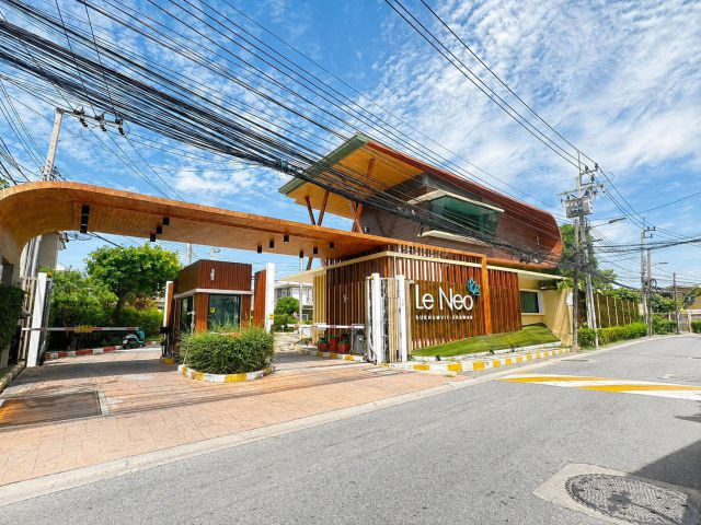 ขายบ้านเดี่ยวหลังมุม Le Neo สุขุมวิท–เอราวัณ บ้านสวย พร้อมอยู่ ใกล้ BTS ช้างเอราวัณ