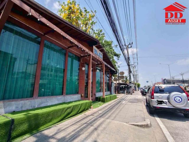 ขายร้านอาหาร โกดัง ตึกสำนักงาน ติดถนนเลียบคลองสอง หทัยราษฎร์ สิ่งปลูกสร้าง 3 ชั้น
