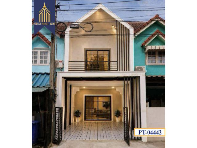 ขาย ทาวน์เฮ้าส์ พร้อมจิต บางใหญ่ตกแต่งใหม่พร้อมอยู่