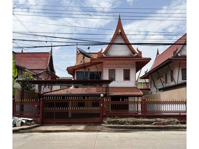 บ้านเรือนไทยเบญจรงค์ 3 ห้องนอน 2 ห้องน้ำ อำเภอบางบัวทอง นนทบุรี ใกล้ Central เวสเกต (RH1579)