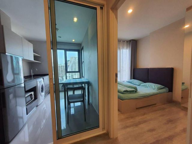 For rent Condo Centric Ari Station Fully Furnished (S15-35654)