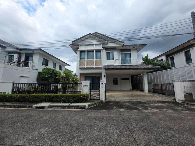 ให้เช่าบ้านเดี่ยว 2 ชั้น 62 ตรว. 3 ห้องนอน หมู่บ้านมัณฑนา เลค วัชรพล ถนนสุขาภิบาล 5 ใกล้สารสาสน์วิเทศสายไหม บ้านสวย เฟอร