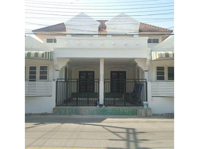 บ้าน ทาวน์เฮาส์ โครงการ บารเมษฐ์ (Baan Baramed) ทำเลประเวศ ถนน เฉลิมพระเกียรติ ร.9