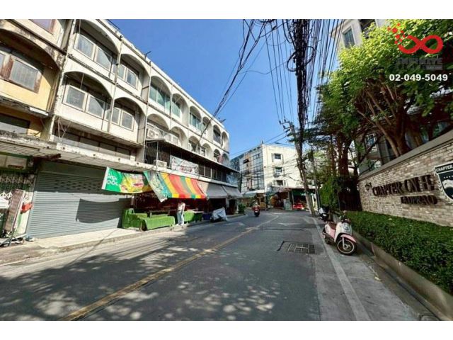 ขายและให้เช่าอาคารพาณิชย์ 3.5ชั้น 16ตรว.ลาดพร้าว 1 จตุจักร ใกล้ BTS–MRT สถานีลาดพร้าว