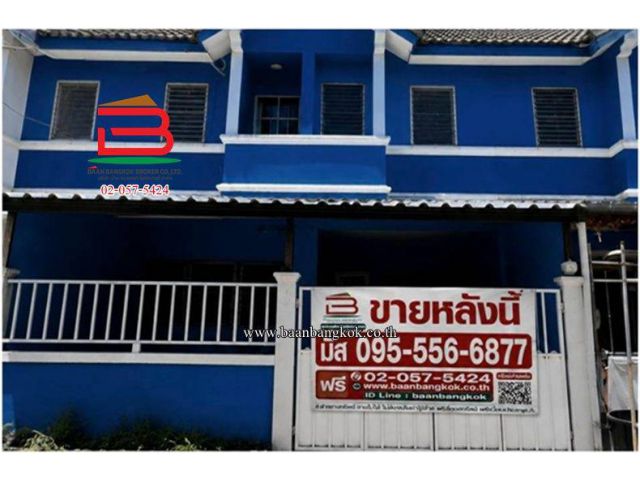 ทาวน์เฮาส์ แพรมาพร คลอง 11 เนื้อที่ 18 ตรว. (ใกล้โรงเรียนสารสาสน์วิเทศปทุมธานี คลอง 10) ถนนรังสิต-นครนายก