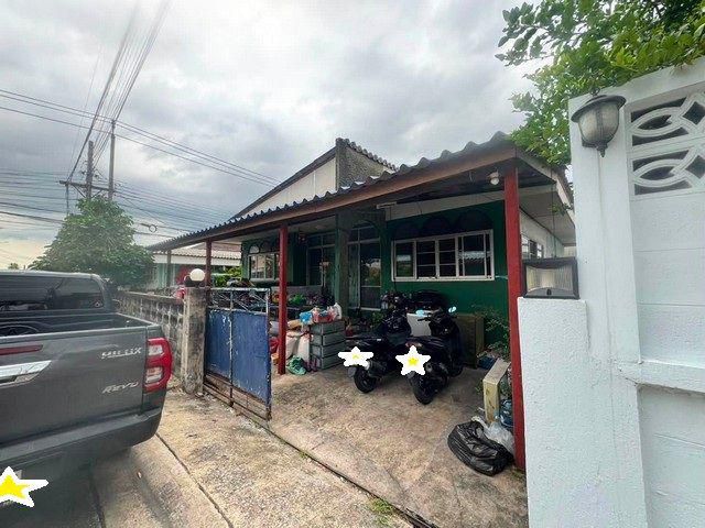 ขายที่ดินพร้อมสิ่งปลูกสร้าง 51 ตรว. หมู่บ้านจิรัฐติกร 7 ซอยประเสริฐมนูกิจ 14 เกษตรนวมินทร์