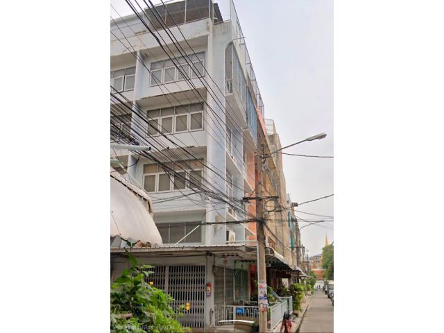 ขาย อาคารพาณิชย์ 4 ชั้น เนื้อที่ 17 ตรว. ซอยเกษมศรี บ้านพานถม ราคา 9.86 ล้านบาท