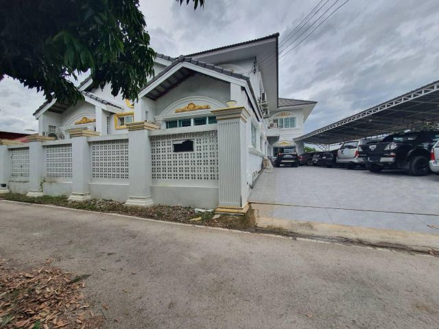 H824-ขายบ้านเดี่ยว 2 ชั้น (บ้านนอกโครงการ) 7 ห้องนอน 156 ตรว. สันทรายน้อย สันทราย เชียงใหม่