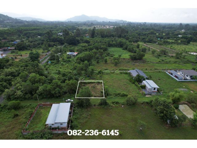ขายที่ดินถมแล้ว 100 ตร.ว. โฉนดครุฑแดง ล้อมรั้ว ต่อน้ำประปา ขายถูก