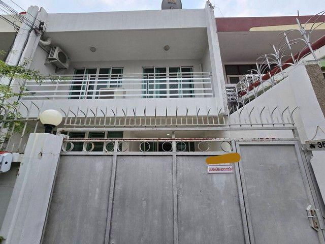 ให้เช่า ทาวน์เฮาส์2ชั้น 28 ตรว. อยู่ถนนสุขุมวิท89 6นาทีถึงBTSสถานีบางจาก
