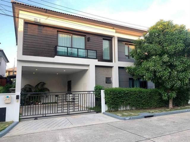 ขายบ้านเดี่ยว โครงการ เซนโทร รามอินทรา จตุโชติ บ้านพร้อมเฟอร์นิเจอร์ทั้งหลัง หน้าบ้านหันทิศตะวันตกเฉียงใต้