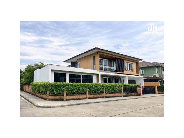 Listing 98330 - ที่สุดของบ้านเพื่อครอบครัว! ขายบ้านเดี่ยวหัวมุม อ่อนนุช-พัฒนาการ แปลงใหญ่สุด โซนหน้า ต่อเติมครบ มีห้องขอ