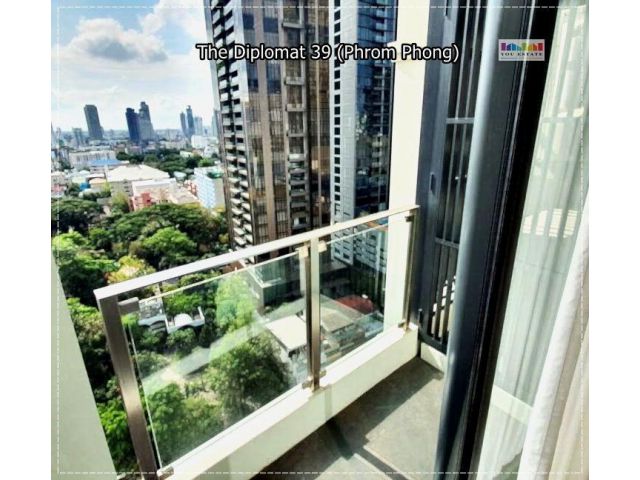 เดอะ ดิโพลแมท 39 Luxury Condo at The Diplomat 39 (Phrom Phong)