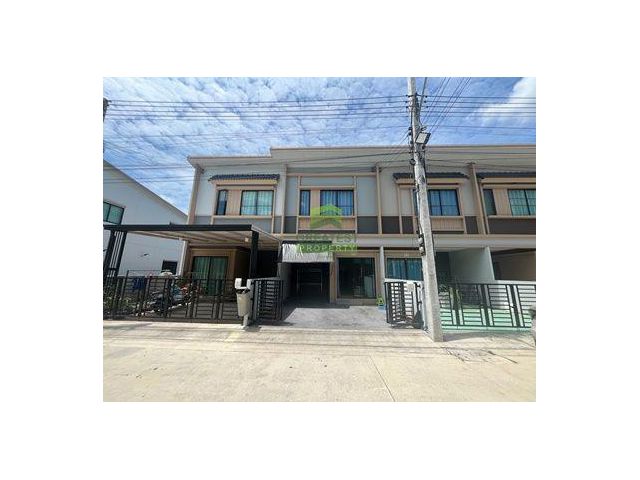 ทาวน์เฮ้าส์ 2 ชั้น หมู่บ้านสิริเพลส วงแหวน ลำลูกกา 3 ห้องนอน 17.20 ตร.ว ใกล้หมาวิทยาลัยอีสเทิร์นเอเซีย