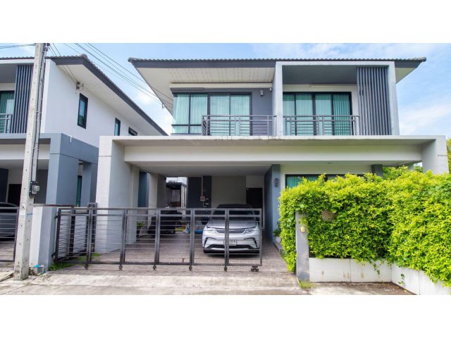 ขายบ้านเดี่ยว 2 ชั้น หลังมุม 54.6 ตร.ว. บิลต์อินทั้งหลัง สกายวิลล์ (Skyville) ใกล้แยกบ้านแลง ระยอง