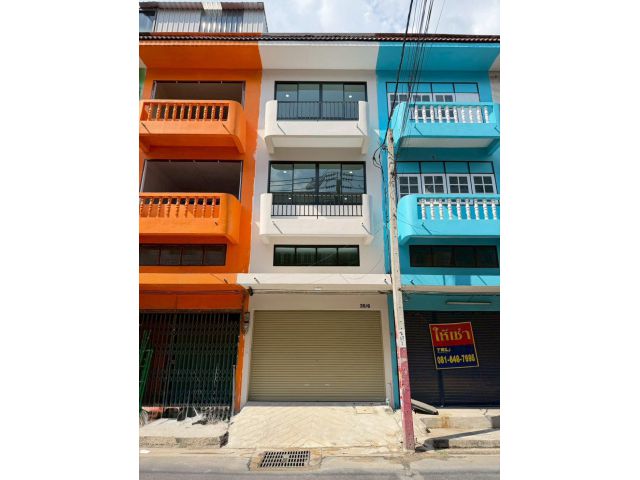ขายอาคาร 3.5 ชั้น สุขสวัสดิ์ บางจาก พระประแดง ทิศใต้ รีโนเวทใหม่ ค้าขายได้