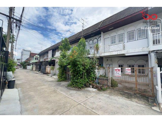 ขายทาวน์เฮาส์ 2 ชั้น 24 ตร.ว. ลาดปลาเค้า 59 ใกล้ถนนประเสริฐมนูกิจ ลาดพร้าว