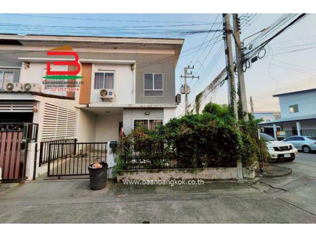 ทาวน์เฮ้าส์ พฤกษา 60/1 (รังสิต-บางพูน) เนื้อที่ 26 ตรว. ตำบลบางพูน อำเภอเมืองปทุมธานี
