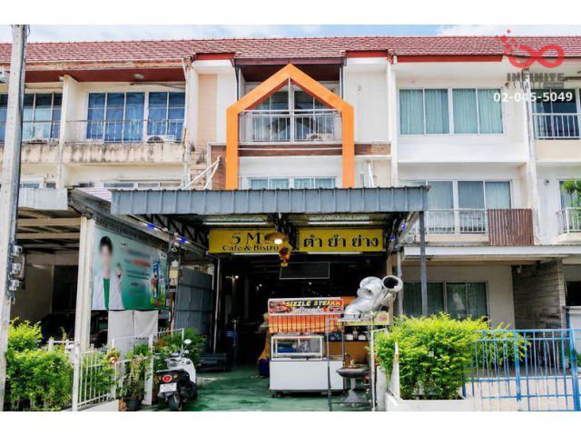 ให้เช่าอาคารพาณิชย์ 3ชั้น ทำเลค้าขาย หทัยราษฎร์ 33 หน้าหมู่บ้านร่มทิพย์ พร้อมอุปกรณ์ครัว