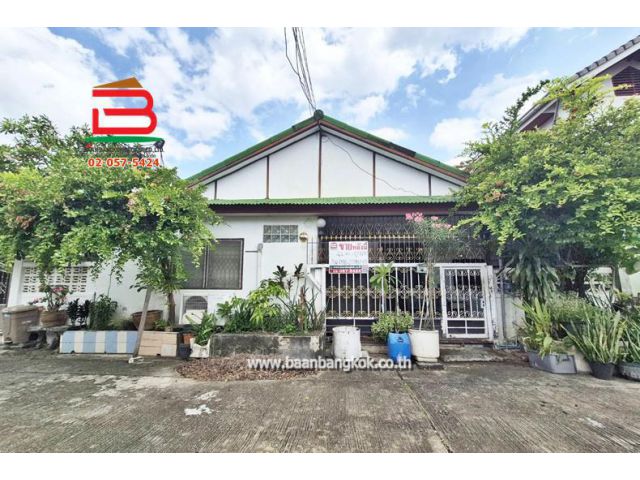 บ้านเดี่ยว โชคชัย 4 ซอย 36 แยก 1-5 เนื้อที่ 44 ตรว. ถนนโชคชัย 4 เขตลาดพร้าว
