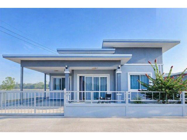 บ้านเดี่ยวสไตล์โมเดิร์น 2นอน 2 น้ำ ปั้มPT มุกดาหาร (กม.6) ขนส่ง 2.31กม. Makro มุกดาหาร 5 กม. พันธุ์ไทยคาเฟ่ 500 ม. 65 ตร