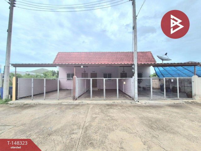 ขายที่ดินพร้อมสิ่งปลูกสร้างบ้านเช่า เนื้อที่ 1 งาน 27 ตร.วา บางขันแตก สมุทรสงคราม