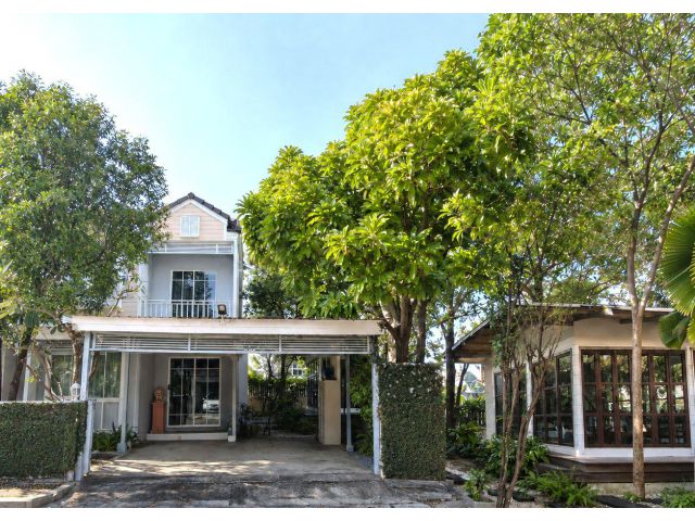 ขายบ้าน+ศาลาแยกส่วน หลังมุม สงบ บรรยากาศรีสอร์ท พร้อมเฟอร์นิเจอร์ โครงการริมน้ำ