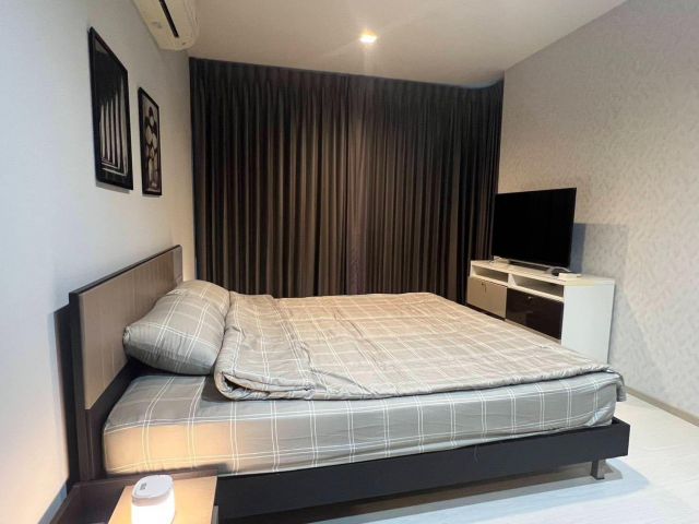 For rent Condo  Rhythm Sukhumvit 36 - 38 Fully Furnished  (S15-15788)